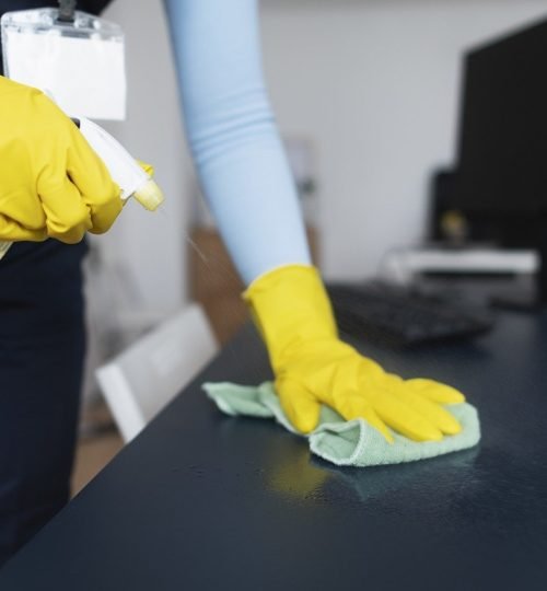 cleaning, office, desk-8660309.jpg